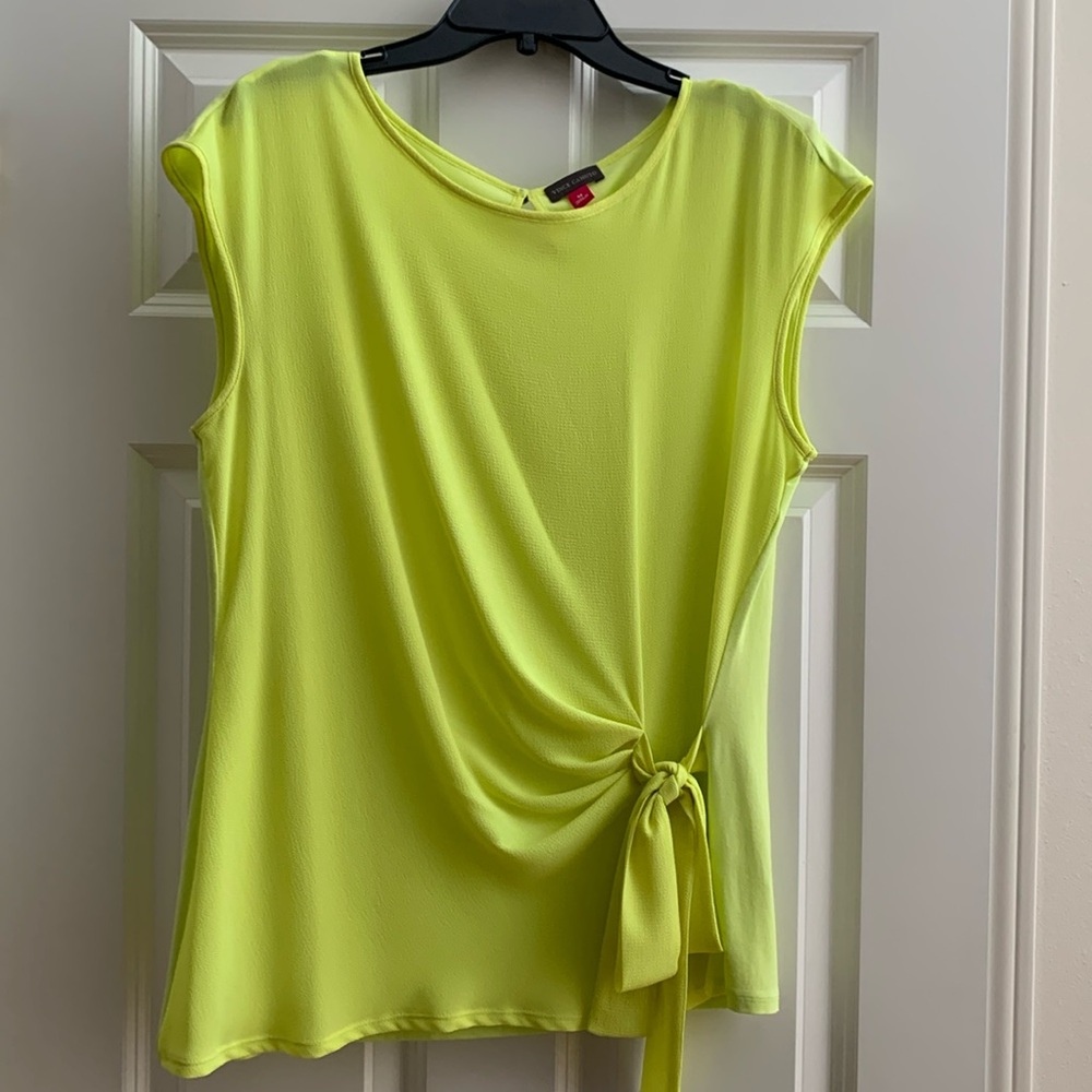Vince Camuto Top